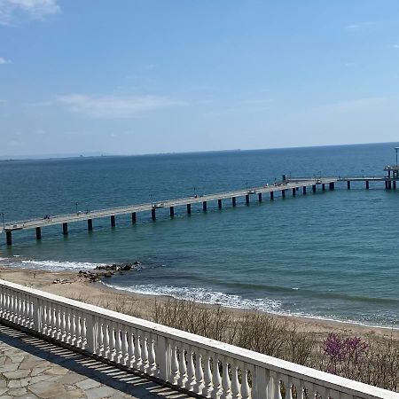 Markoni 4 Burgas Bagian luar foto