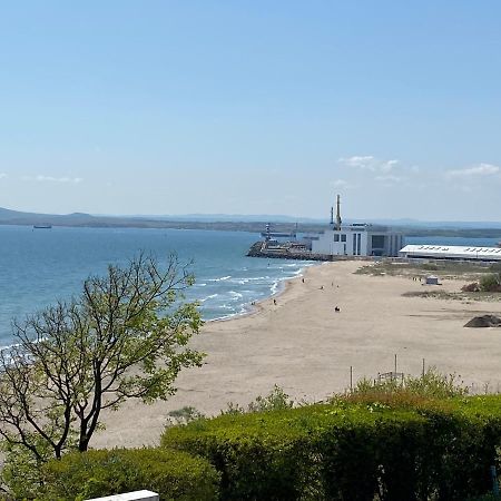 Markoni 4 Burgas Bagian luar foto